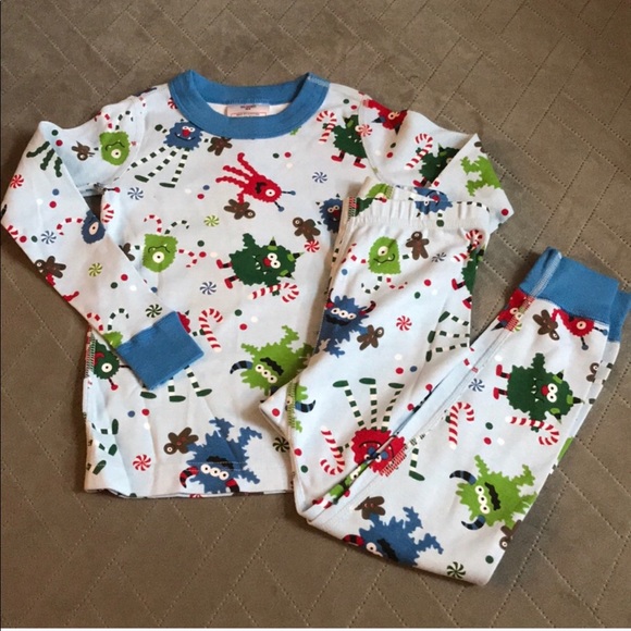 NWT Hanna Andersson Holiday Christmas PJs - Picture 1 of 5